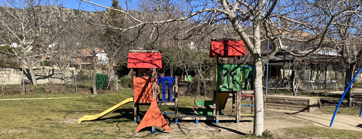 Amplia zona infantil